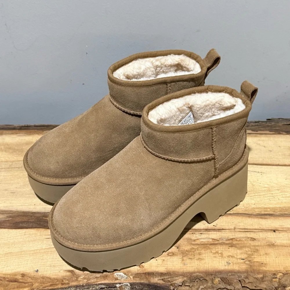 *NEW* UGG The Classic Ultra Mini New Heights Boot Size 8 A52 - Picture 4 of 12